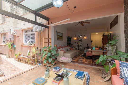 Área externa de apartamento para alugar com 3 quartos, 145m² em Centro Histórico, Porto Alegre