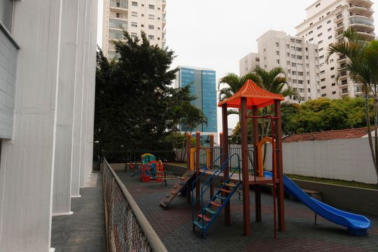 Apartamento à venda com 3 quartos, 90m² em Campo Belo, São Paulo