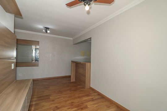 Sala de apartamento à venda com 2 quartos, 55m² em São Geraldo, Porto Alegre