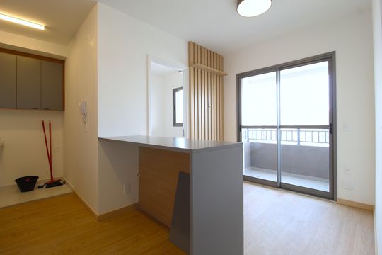 Sala de apartamento para alugar com 2 quartos, 38m² em Vila Nova Conceição, São Paulo