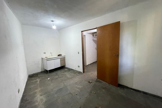 Casa para alugar com 1 quarto, 100m² em Vila Santo Antônio, Cotia