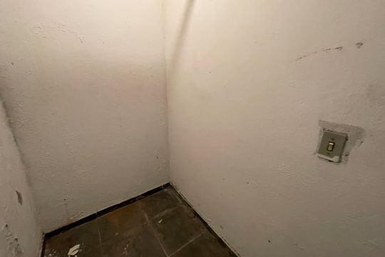 Casa para alugar com 1 quarto, 100m² em Vila Santo Antônio, Cotia