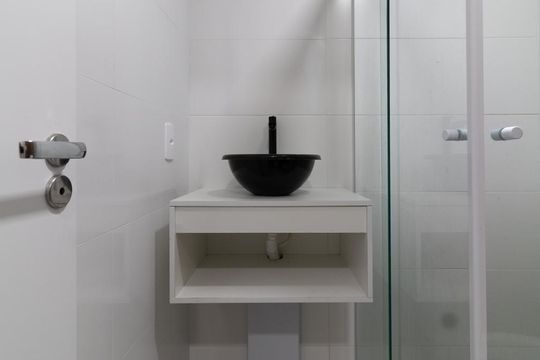 Banheiro de apartamento para alugar com 2 quartos, 35m² em Cidade Patriarca, São Paulo