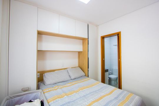 Quarto 1 - Suíte de apartamento à venda com 2 quartos, 59m² em Jardim Las Vegas, Santo André