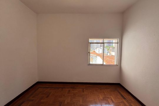 Casa para alugar com 3 quartos, 230m² em Vila Clementino, São Paulo