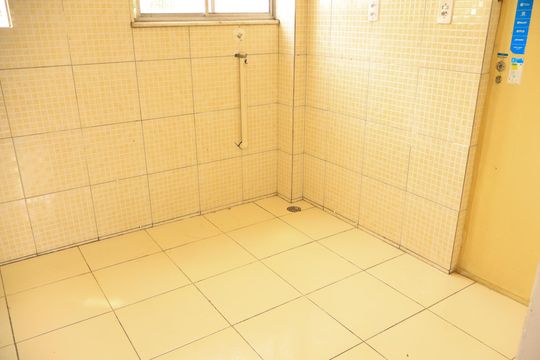 Cozinha de apartamento para alugar com 2 quartos, 58m² em Saboeiro, Salvador