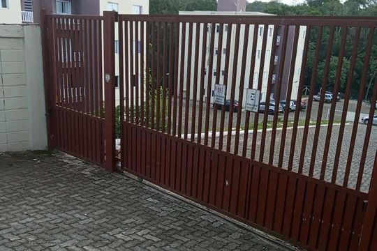 fachada de apartamento para alugar com 2 quartos, 60m² em Lajeado, Cotia