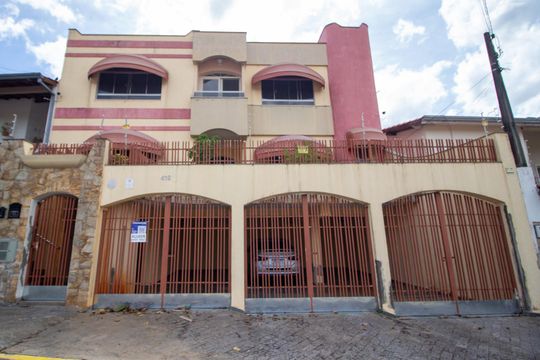Fachada de casa para alugar com 3 quartos, 380m² em Jardim Simus, Sorocaba