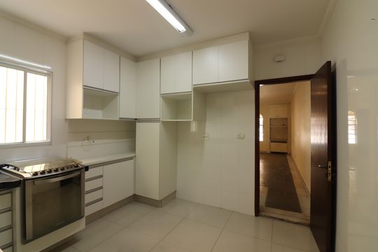 Cozinha  de casa à venda com 3 quartos, 156m² em Parque Santo Antonio, São Bernardo do Campo