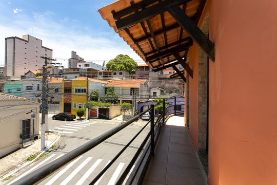 Casa 1 - Varanda de casa para alugar com 2 quartos, 120m² em Penha de França, São Paulo