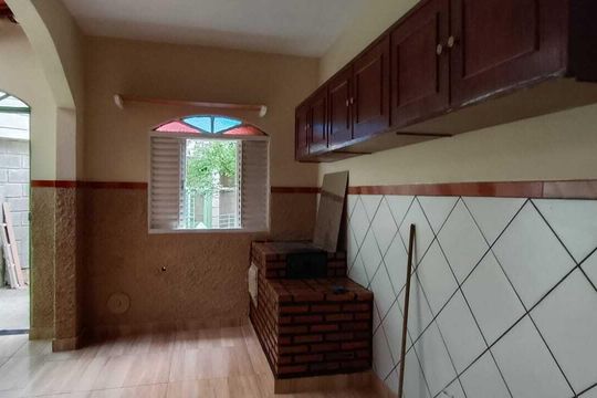 Casa à venda com 4 quartos, 220m² em Ouro Preto, Belo Horizonte