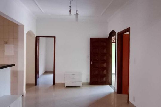 Casa à venda com 4 quartos, 220m² em Ouro Preto, Belo Horizonte