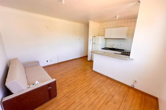 Sala de apartamento para alugar com 2 quartos, 55m² em Sertão do Maruim, São José