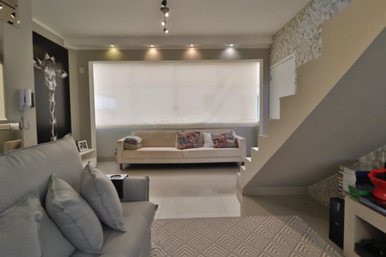 Sala de apartamento para alugar com 2 quartos, 189m² em Granada, Uberlândia