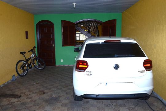 Garagem de casa à venda com 3 quartos, 167m² em Vitoria, Belo Horizonte