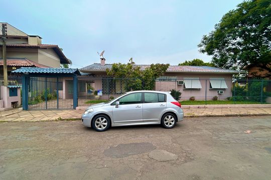 Placa de apartamento para alugar com 3 quartos, 450m² em Scharlau, São Leopoldo