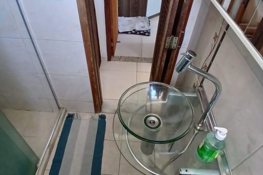 Banheiro de apartamento à venda com 2 quartos, 56m² em Piedade, Rio de Janeiro