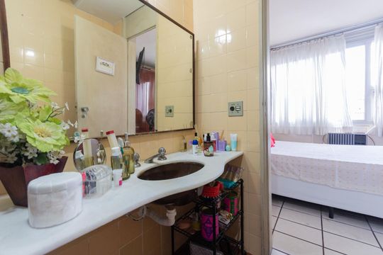 Banheiro Suíte de apartamento à venda com 3 quartos, 86m² em Tijuca, Rio de Janeiro