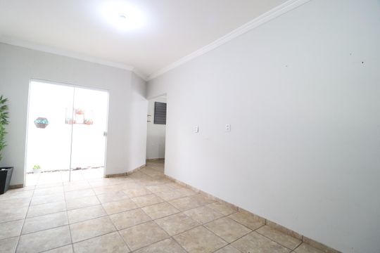 Cozinha de casa para alugar com 3 quartos, 150m² em Carajás, Uberlândia