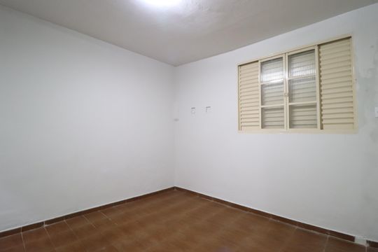 Casa para alugar com 8 quartos, 250m² em Saraiva, Uberlândia