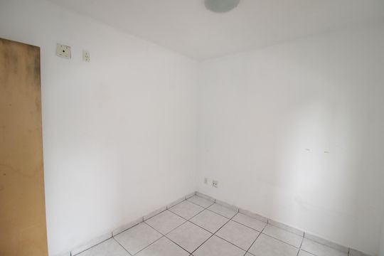 Quarto 2 de apartamento à venda com 2 quartos, 49m² em Vila Roque, São Paulo