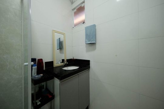 Banheiro de apartamento à venda com 2 quartos, 41m² em Vila Santa Teresa (zona Leste, São Paulo