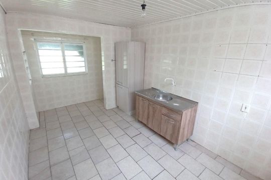 Casa à venda com 3 quartos, 100m² em Rubem Berta, Porto Alegre