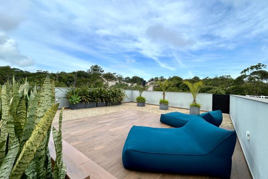 Área comum de apartamento para alugar com 1 quarto, 77m² em Lagoa da Conceição, Florianópolis