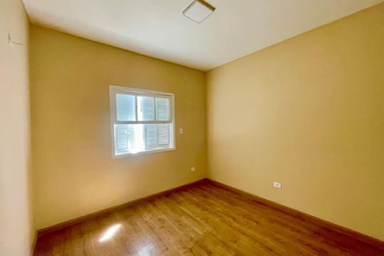 Quarto 1 de casa para alugar com 3 quartos, 85m² em Jardim Santa Ines, Guarulhos