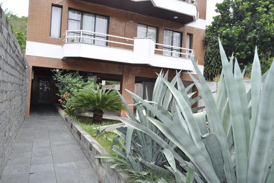 Apartamento para alugar com 3 quartos, 110m² em Cascadura, Rio de Janeiro