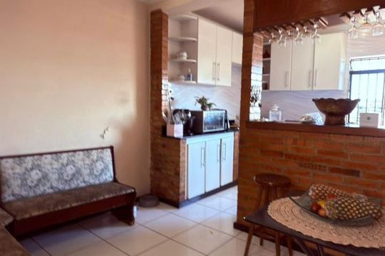 Casa à venda com 5 quartos, 260m² em Santa Maria, Belo Horizonte