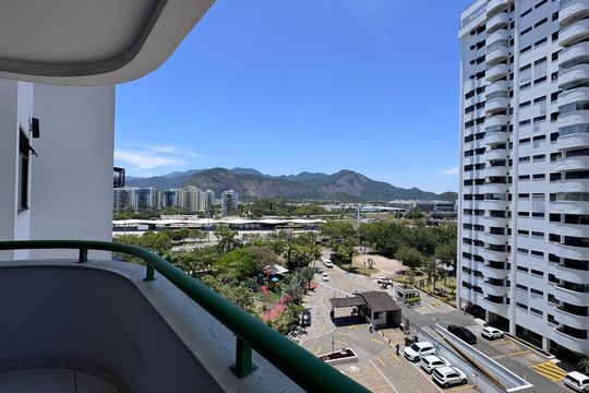 Varanda de apartamento à venda com 2 quartos, 65m² em Barra da Tijuca, Rio de Janeiro