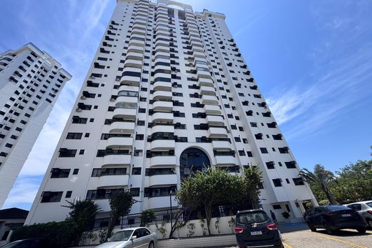 Fachada de apartamento à venda com 2 quartos, 65m² em Barra da Tijuca, Rio de Janeiro