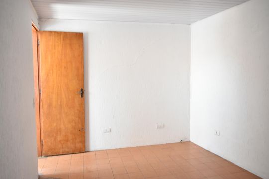 Kitnet de casa para alugar com 1 quarto, 20m² em Vila do Bosque, São Paulo