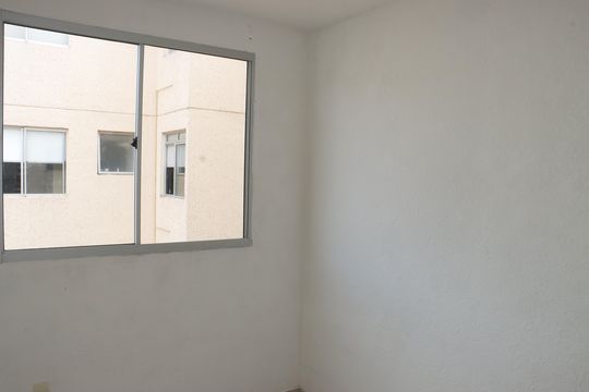 Quarto 2 de apartamento para alugar com 2 quartos, 50m² em Jardim Petrópolis, Cotia