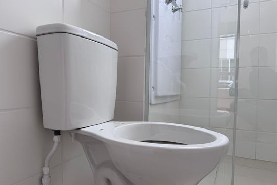 Banheiro Social de apartamento à venda com 2 quartos, 44m² em Vargem Grande, Rio de Janeiro