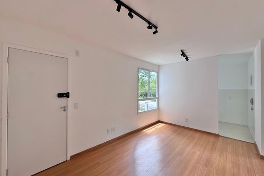 Apartamento à venda com 2 quartos, 44m² em Vargem Grande, Rio de Janeiro