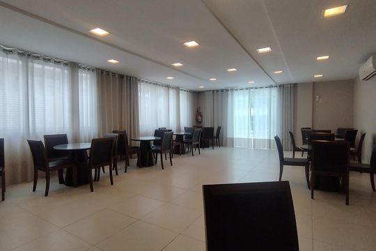 Apartamento à venda com 3 quartos, 193m² em Itaipu, Niterói