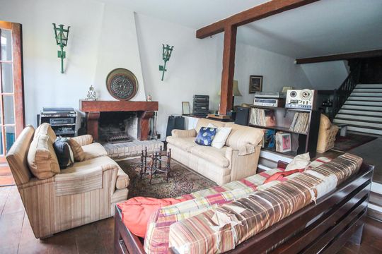 Casa à venda com 4 quartos, 320m² em Vila Sonia, São Paulo