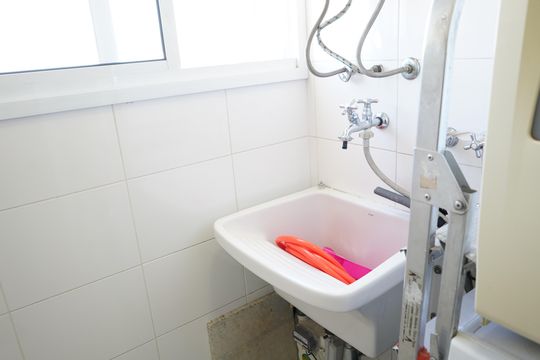Área de Serviço de apartamento à venda com 2 quartos, 55m² em Vila Bertioga, São Paulo