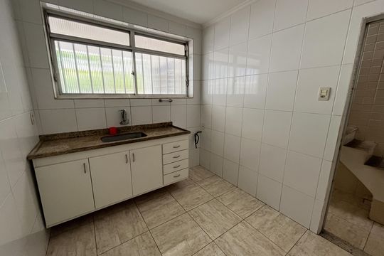 Cozinha de casa de condomínio à venda com 3 quartos, 204m² em Galeão, Rio de Janeiro