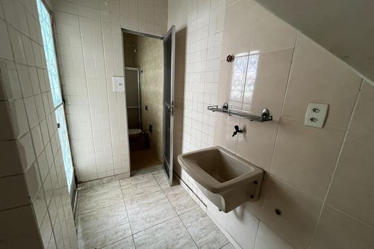 Area de serviço de casa de condomínio à venda com 3 quartos, 204m² em Galeão, Rio de Janeiro