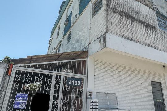 Fachada de apartamento à venda com 1 quarto, 50m² em Jardim São Pedro, Porto Alegre