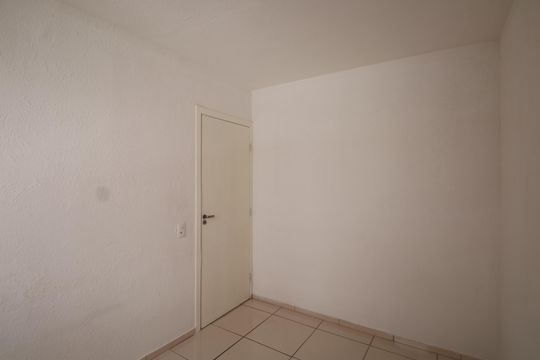 Quarto 2 de apartamento à venda com 2 quartos, 48m² em Estância Velha, Canoas