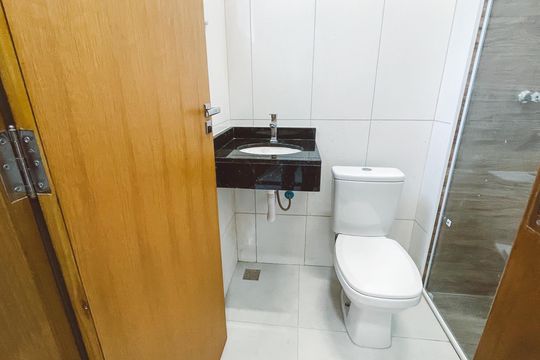 Banheiro de apartamento para alugar com 2 quartos, 42m² em Santana, São Paulo