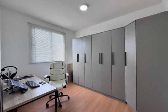 Quarto 2 de apartamento à venda com 2 quartos, 44m² em Vargem Grande, Rio de Janeiro