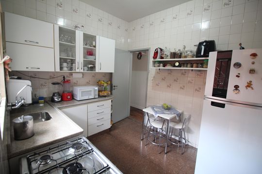 Cozinha de casa à venda com 3 quartos, 280m² em Eldorado, Contagem