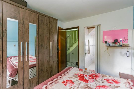 Quarto 2 de casa à venda com 5 quartos, 176m² em São João Climaco, São Paulo