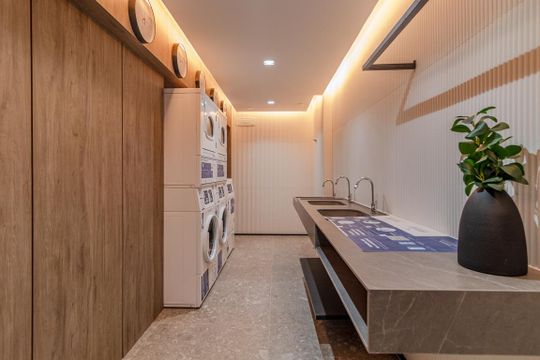 Área comum - Lavanderia de apartamento à venda com 1 quarto, 28m² em Pinheiros, São Paulo