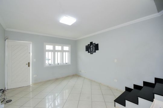 Sala de casa à venda com 2 quartos, 88m² em Jardim Maia, Guarulhos
